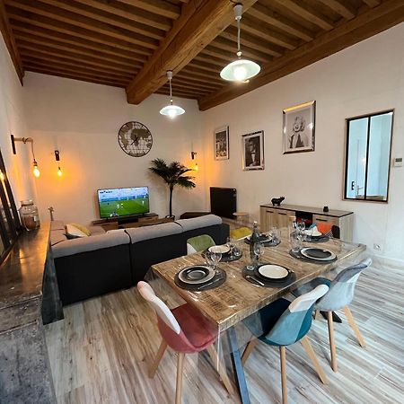 Appartement 6 Personnes - Au Coeur Du Centre Ville 파라이르모니알 외부 사진