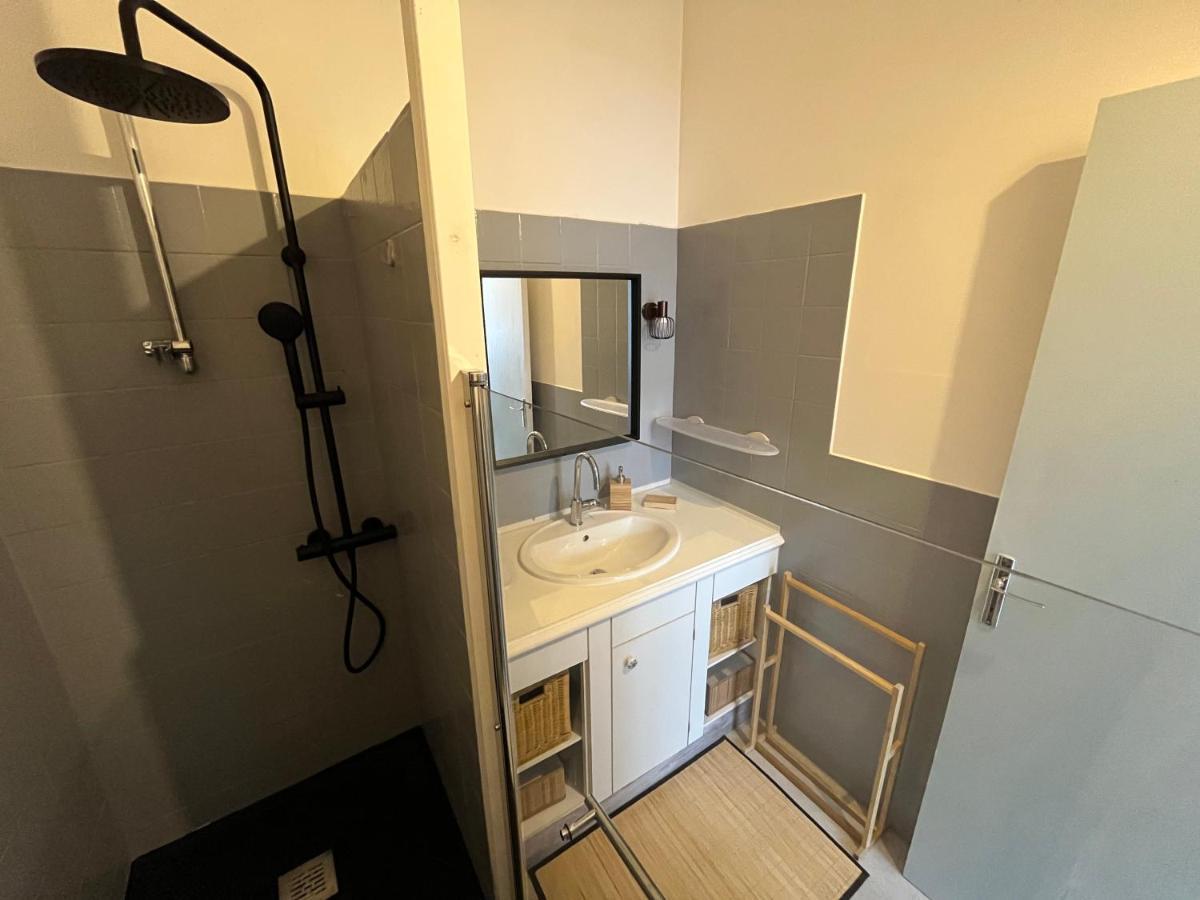 Appartement 6 Personnes - Au Coeur Du Centre Ville 파라이르모니알 외부 사진